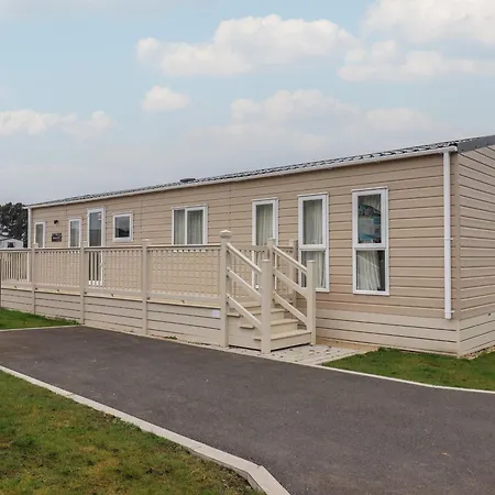 Whispering Willows Holiday home