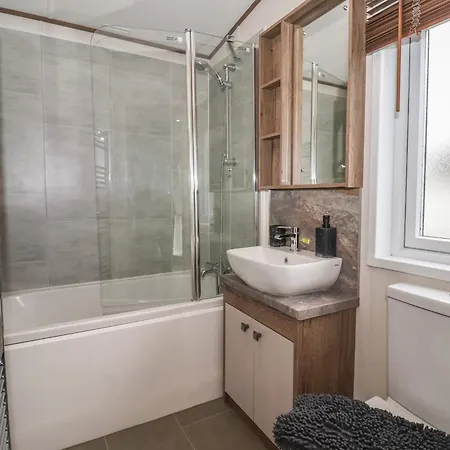 Whispering Willows Holiday home *